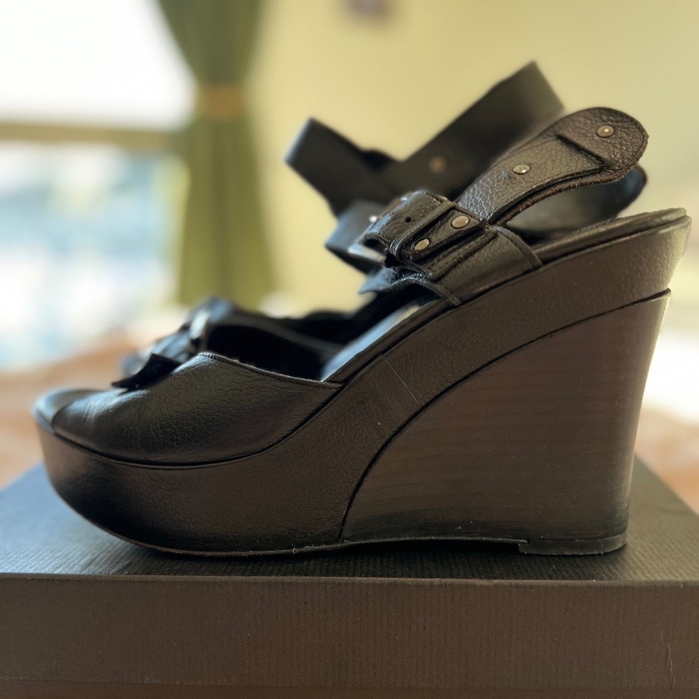 Via Spiga Platform Wedges Sz 9.5